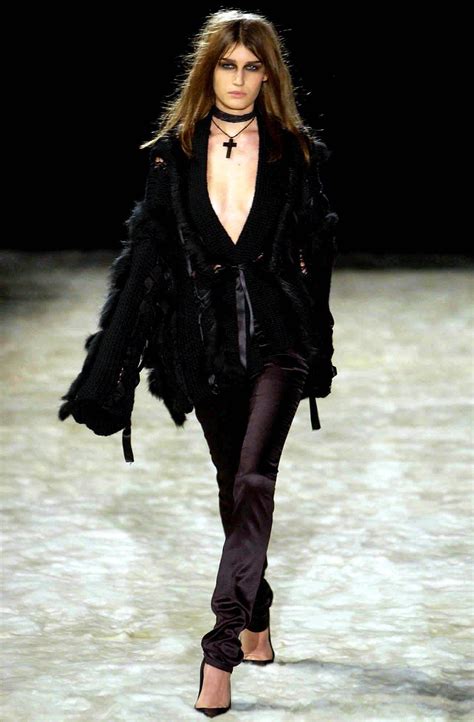 gucci 2002 fall|2002 gucci ready to wear.